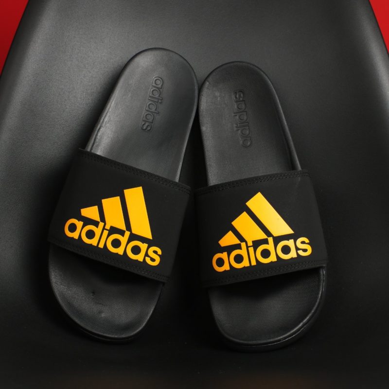 Dép Adidas plus 10 Logo Adidas (Đen) - Vinagiaydep.com